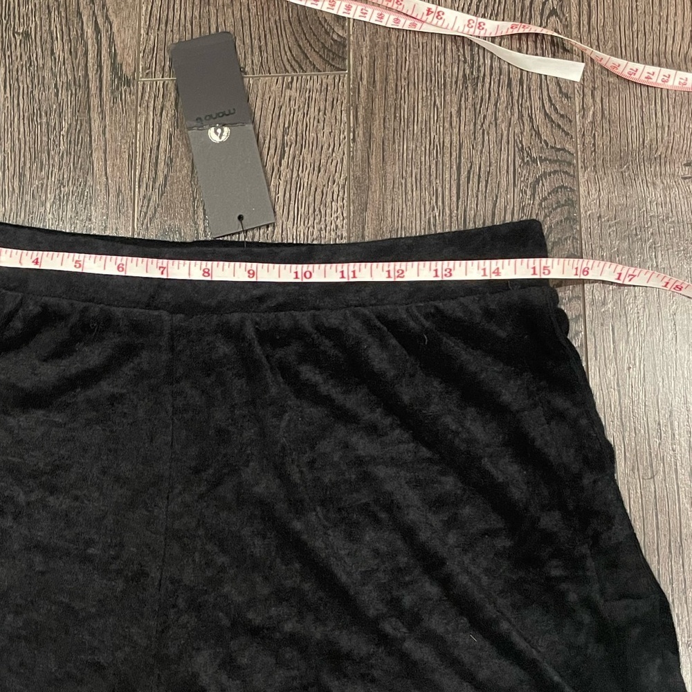 Mono B Terry Pile Knit Lounge Shorts NWT | Size L - Picture 3 of 6